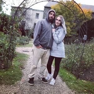 Meet your Posher, April